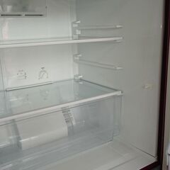 （★ジモティー特典あり★）アクア　2ドア冷蔵庫１５７L　２０１８年製　AQR-１６H　５３ｃｍ幅　ワインレッド　霜取り付き　　高く買取るゾウ八幡東店