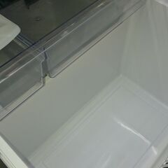 （★ジモティー特典あり★）アクア　2ドア冷蔵庫１５７L　２０１８年製　AQR-１６H　５３ｃｍ幅　ワインレッド　霜取り付き　　高く買取るゾウ八幡東店