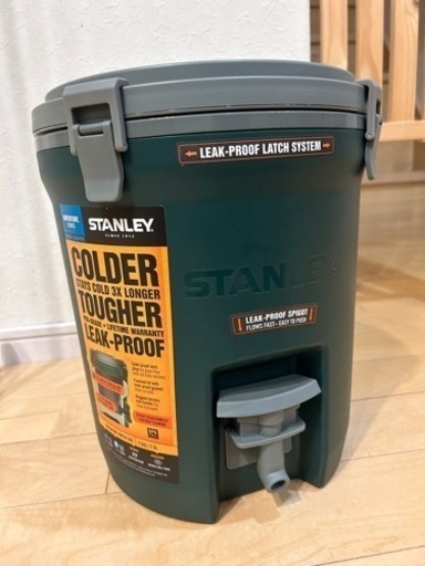 スタンレー　ウォータージャグ