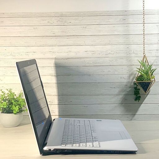 フォロー割/15型ノートパソコン/i7/16ギガ/SSD/11/オフィス