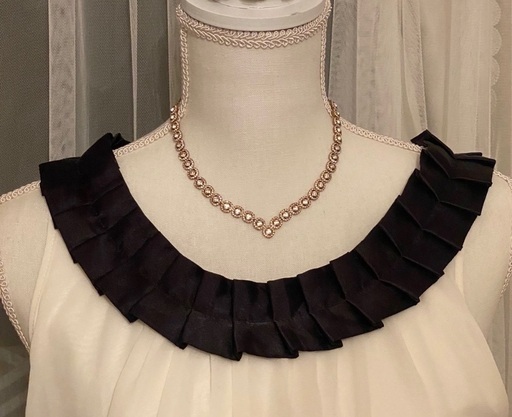 Swarovski  ネックレス