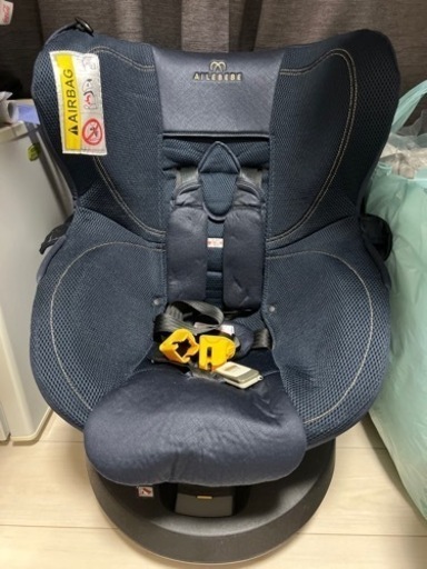 エールべべ　チャイルドシート　リモコン付き