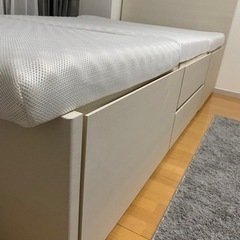 ほぼ新品！ベットフレーム&マットレス