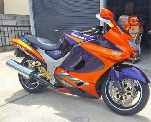 ZZR1100D1（歌舞伎カラー）