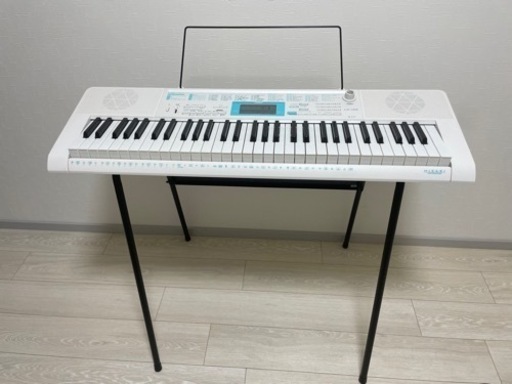 ※値下げします。電子キーボード(ピアノ) CASIO LK-128 白