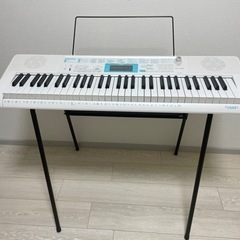 ※値下げします。電子キーボード(ピアノ) CASIO LK-128 白