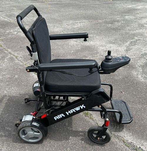 電動車椅子、動作チェック済、予予備バッテリー付きシニアカー／セニアカー即使用可能　AIR HAWK