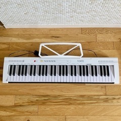 電子ピアノ　キーボード　