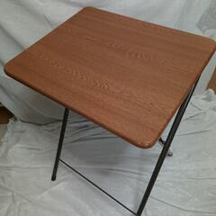 折り畳み式テーブル ２番