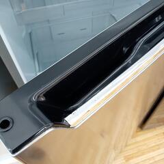 ★ジモティ割あり★ Hisense　冷蔵庫　20年製　227L　クリーニング済　YJ2634