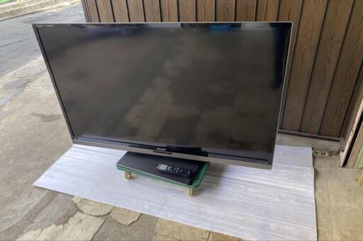 60インチ 液晶テレビ