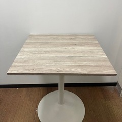 ホワイト テーブル 高さ70cm 幅60cm
