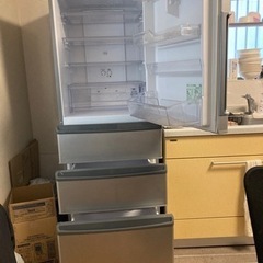 冷凍冷蔵庫（シルバー）