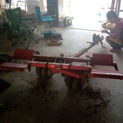 車のトレーラー 現地ピックアップ