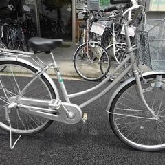 中古自転車３０６２　前後タイヤ新品！　２６インチ　３段ギヤ　ダイナモライト オオトモ 完成品 自転車 26インチ 組立済 ダイナモライト 6段変速 両立
