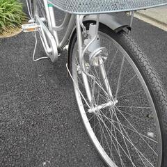 中古自転車３０６２　前後タイヤ新品！　２６インチ　３段ギヤ　ダイナモライト BRIDGESTONE（ブリヂストン） 「ブリヂストン」フレーミー「F60U6」26