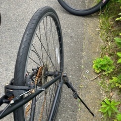 6/29値下げしました！‼️お買い得‼️ 700ccクロスバイク スマホスタンド/ドリンクホルダー/ライト付き 自転車 NO.1430