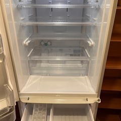 冷蔵庫2018年製シャープ製　　　