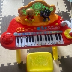 アンパンマン　ピアノ　おもちゃ　ベビー用品