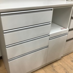 ニトリ】ホワイトカラー2枚扉レンジボードのご紹介です！！！