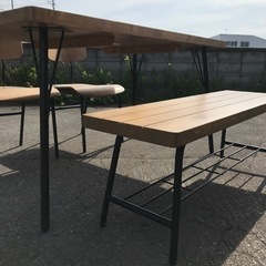 ニトリ ダイニング4点セット アウロス　 ダイニングテーブル 椅子2個・ベンチ付き ウッド調