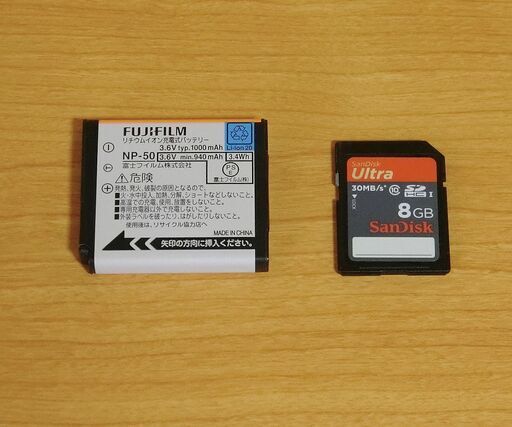 Amazon.co.jp: FUJIFILM コンパクトデジタルカメラ F1000EXR ブラックF