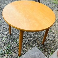 円形　テーブル