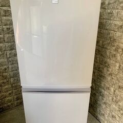 大阪送料無料★3か月保証付き★冷蔵庫★シャープ★2020年★137L★SJ-14E7-KW★R-962