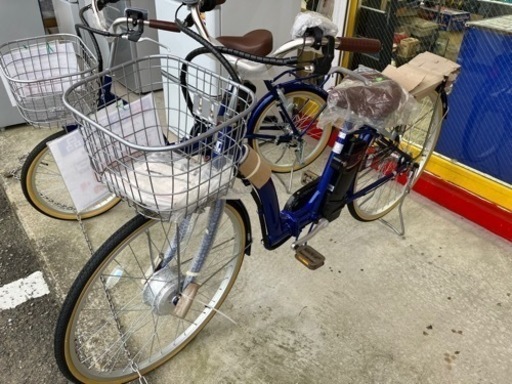 新品・未使用品ブルー26インチ電動自転車　709