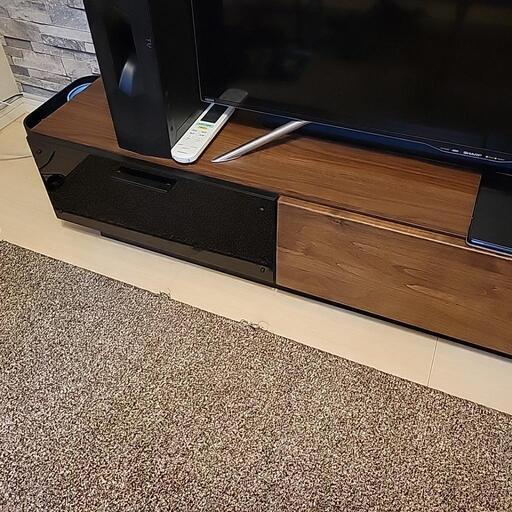 テレビボード