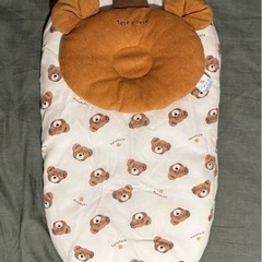 赤ちゃん　抱っこ布団　枕セット