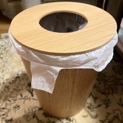 IKEA 小型　ゴミ箱 木製