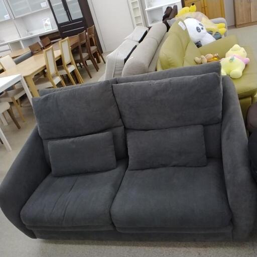 2人掛けソファー ※背もたれクッション取り外し可能         TJ5229