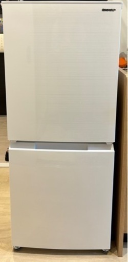 【美品】冷蔵庫/SHARP/SJ-D15H-W 152L