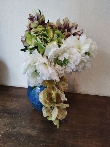 ダリアの造花セットです