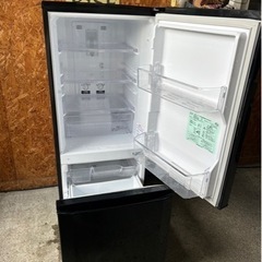 E2304 三菱 146L 2013年