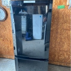 E2304 三菱 146L 2013年