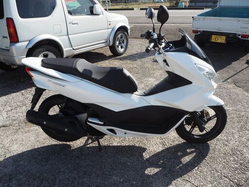 PCX125パールホワイト