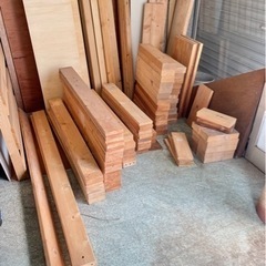 2×4 木材110枚 ベニヤ板 25枚 すのこ板3枚 おまとめ