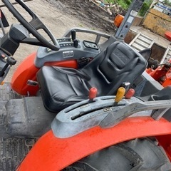 クボタトラクターKB225 フロントローターバケット付き アワメーター1050