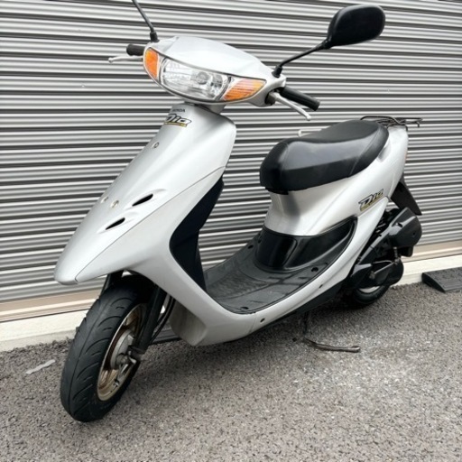 2714.高馬力2スト　ライブディオ（後期）　バッテリー新品　千葉県柏市　即日配送、自走引き取りも可能