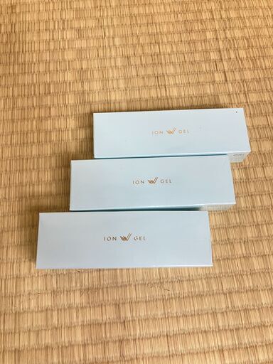 ミネラルエマルジョンゲル　30g　3本セット　美容液　ワールドレップサービス