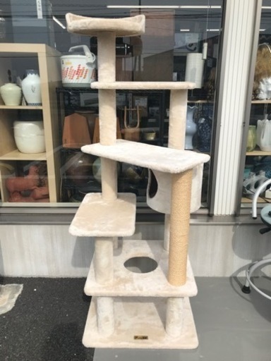 キャットタワー