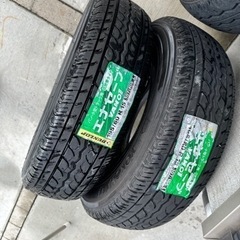 ハイエース　純正ホイール付きタイヤ　新品タイヤ2本付き