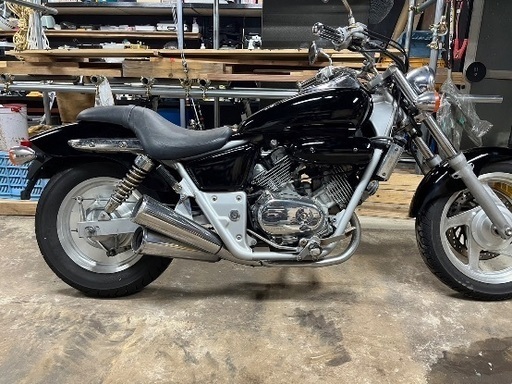 マグナ250