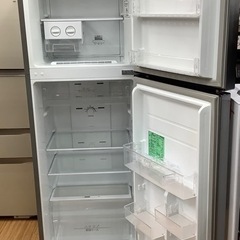 Hisense 2ドア冷蔵庫 2021年製です！