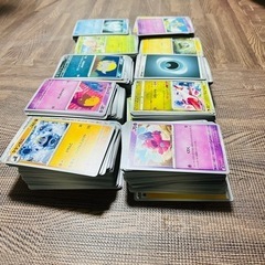 ポケモンカード　約1000枚　おもちゃ カードゲーム トレーディ...