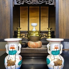 【仏壇５つ＋経机３つ＋仏像＋仏具複数】