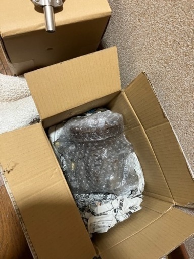 サンバートラック　エアコンコンプレッサー