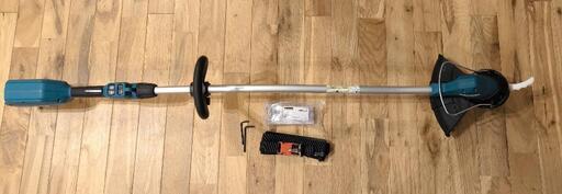 makita　充電式 18V　草刈り機　MUR189D